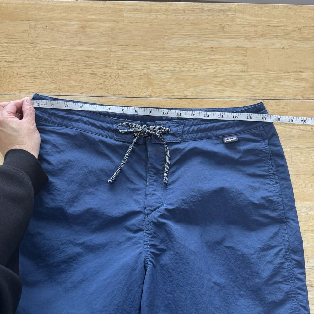 Patagonia Wavefarer Hybrid Walk Shorts 7” Inseam Mens Size 34 Blue Outdoors EUC - Picture 4 of 8